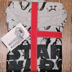 NWT Women's XS Star Wars Pajamas